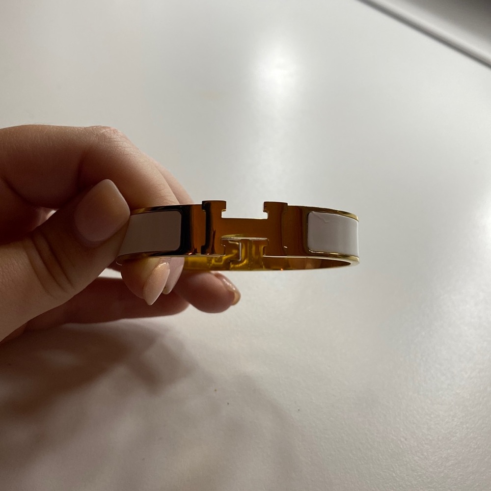 White Hermes Bracelet!!